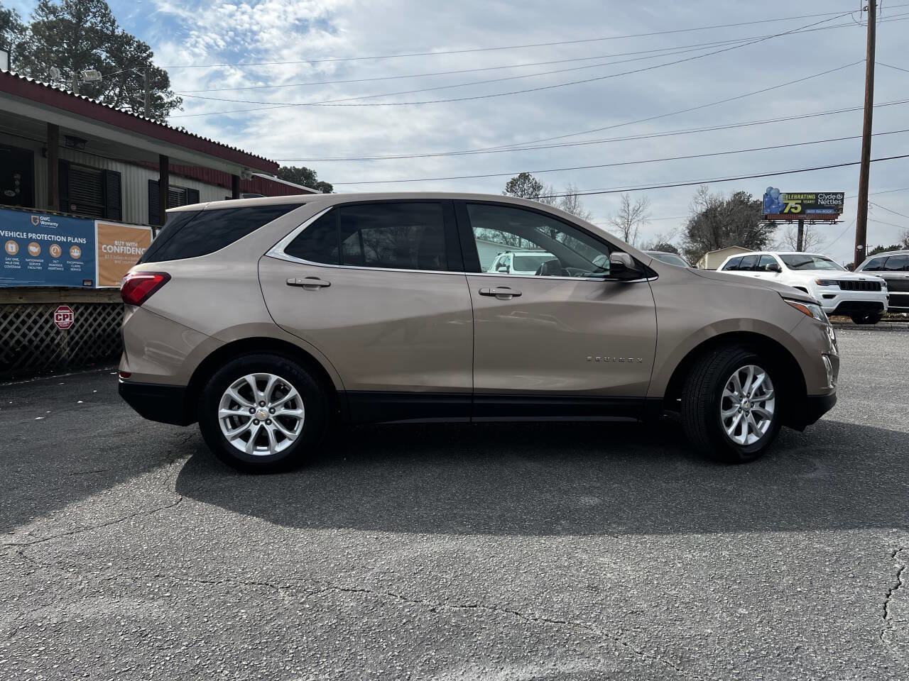 Used 2019 Chevrolet Equinox LT FWD image 8