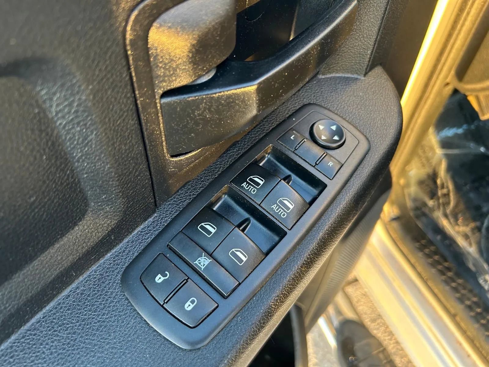 Used 2017 RAM 2500 Tradesman image 10