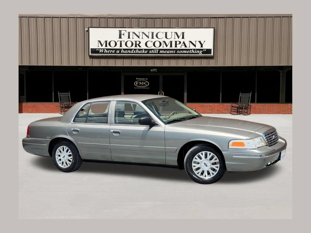 Used 2004 Ford Crown Victoria LX