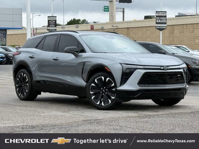Used 2024 Chevrolet Blazer EV RS AWD/4WD image 2
