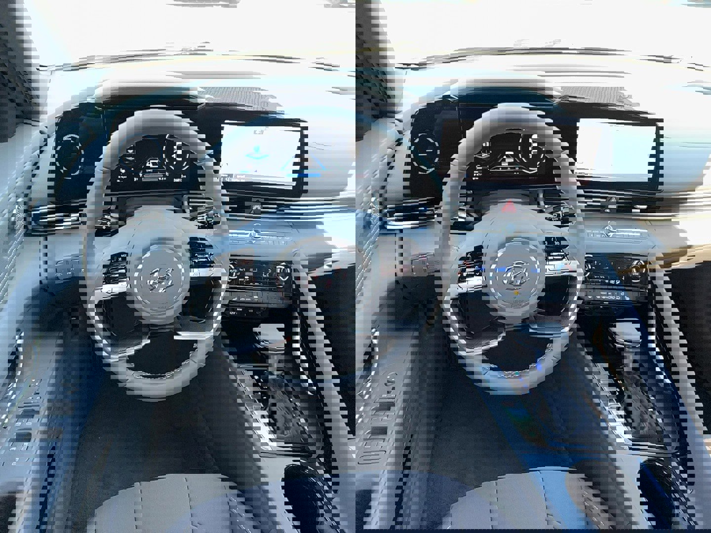 Used 2023 Hyundai Elantra SEL w/ Convenience Package image 14