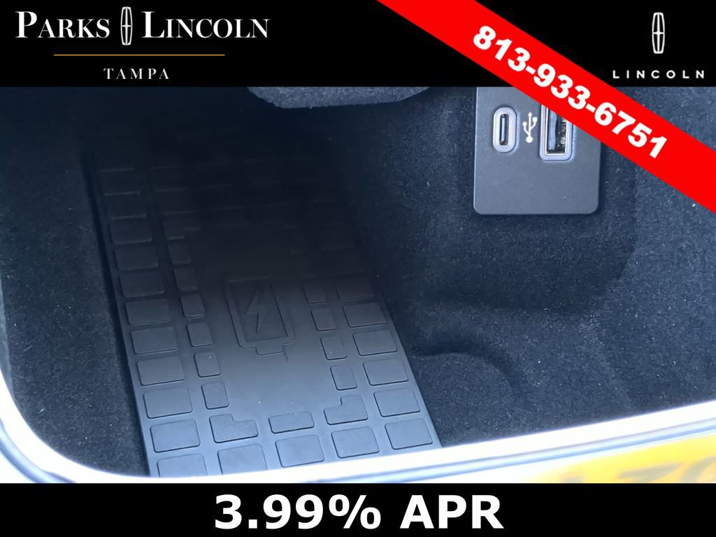 Certified 2021 Lincoln Nautilus Reserve image 23