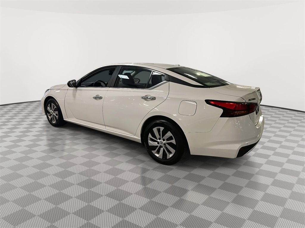 Certified 2025 Nissan Altima 2.5 S image 5