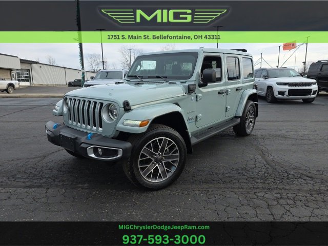 Used 2023 Jeep Wrangler Unlimited Sahara w/ Cold Weather Group image 1
