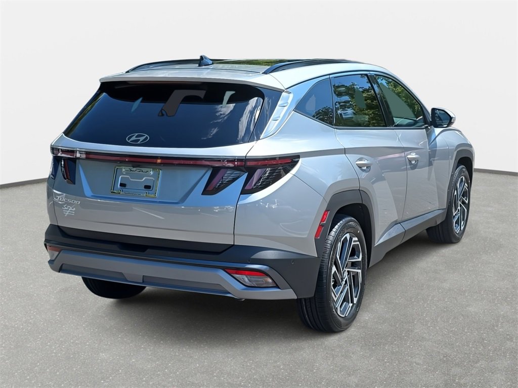 New 2025 Hyundai Tucson Limited image 5