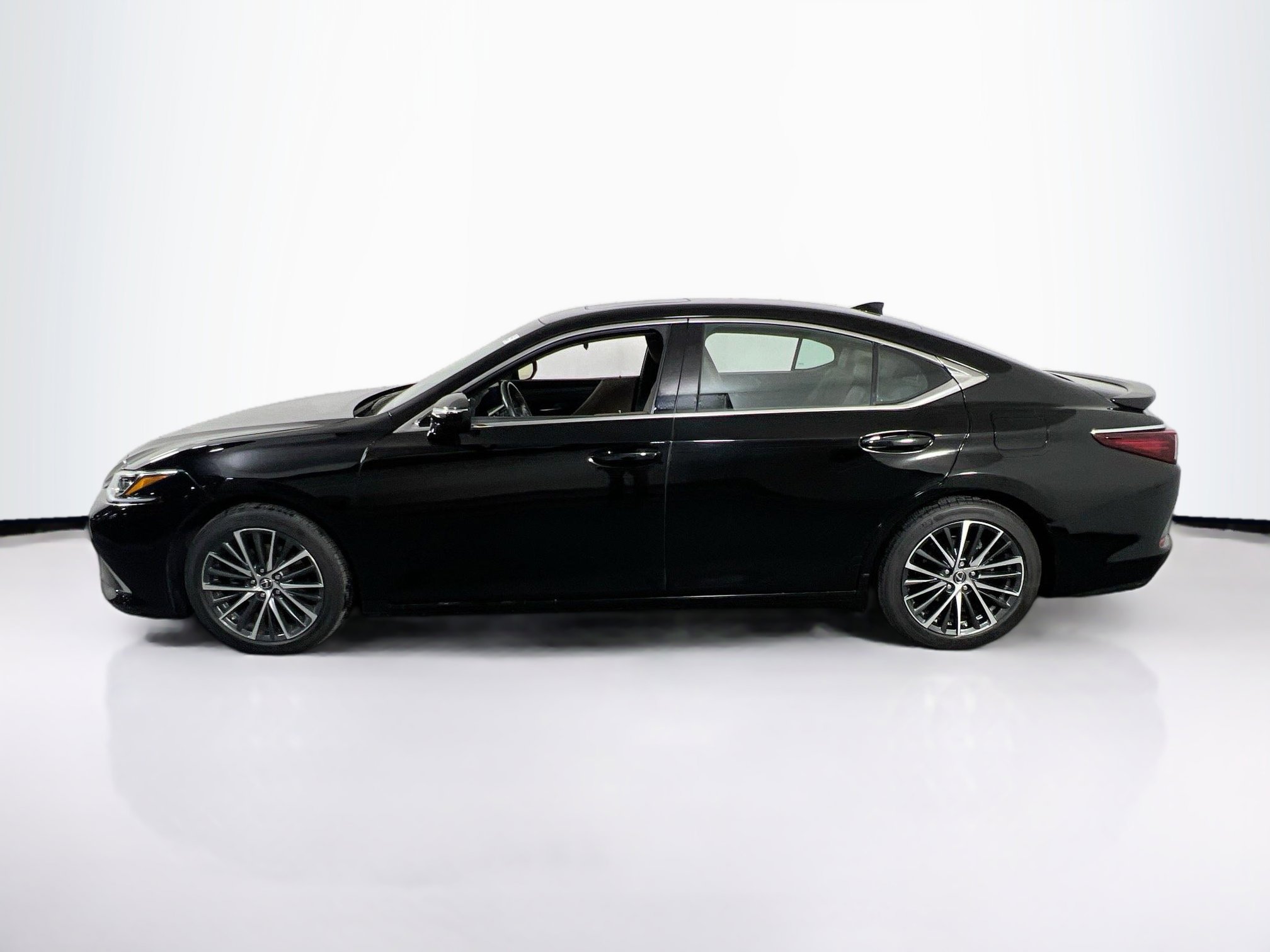 Used 2022 Lexus ES 350 w/ Premium Package image 8