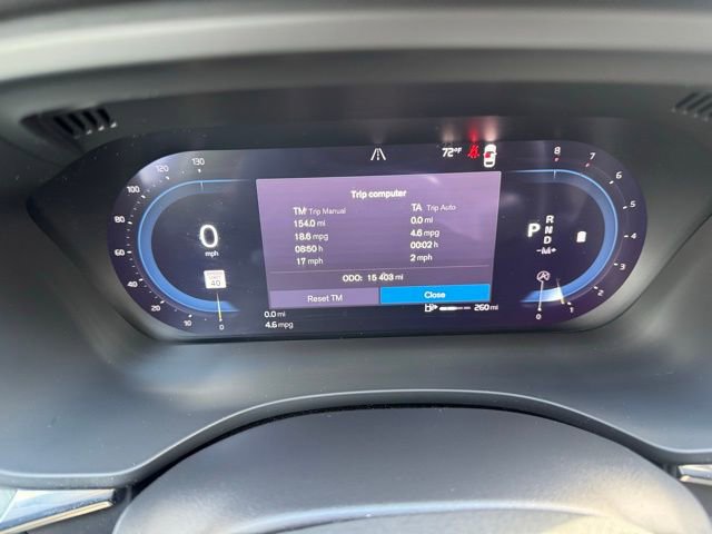 Certified 2025 Volvo XC60 B5 Plus image 11