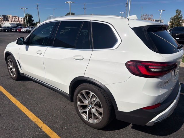 Used 2023 BMW X5 xDrive40i w/ Premium Package AWD/4WD image 13