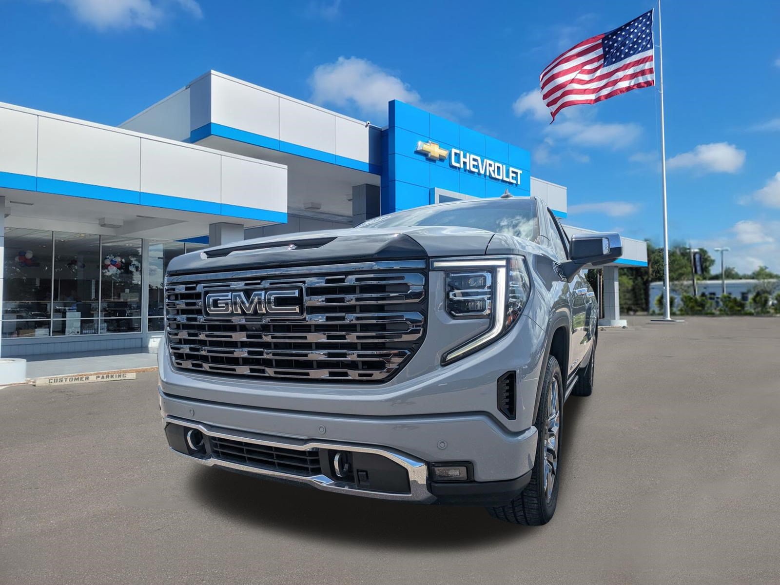 Used 2025 GMC Sierra 1500 Denali Ultimate AWD/4WD image 7