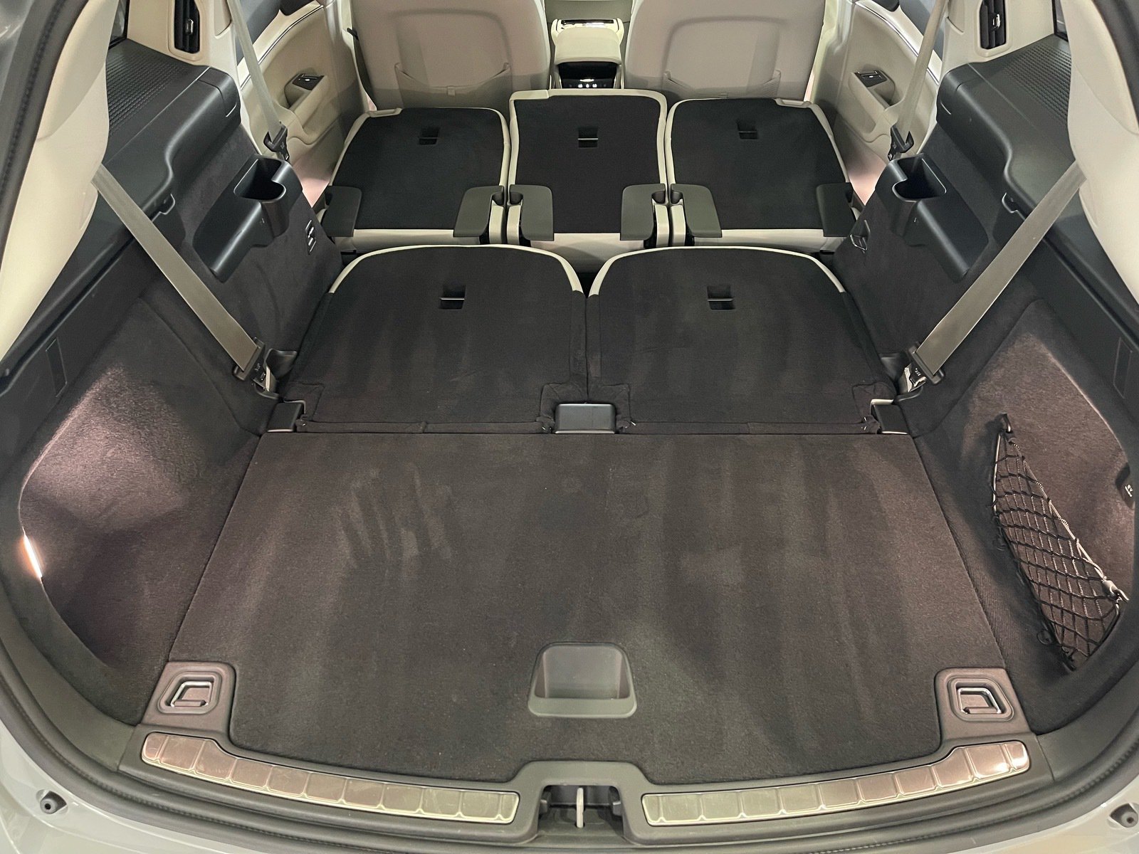 Used 2025 Volvo EX90 Ultra AWD/4WD image 38