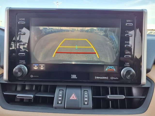 Used 2020 Toyota RAV4 Limited image 20