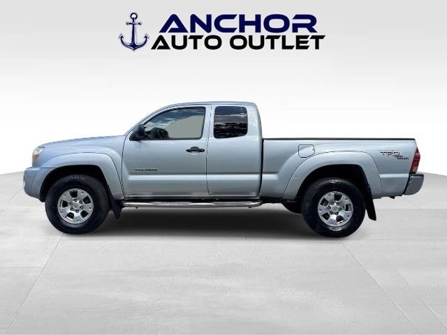 Used 2005 Toyota Tacoma PreRunner RWD image 5
