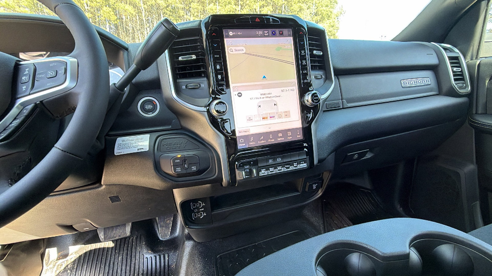 New 2025 RAM 5500 4x4 Regular Cab image 26