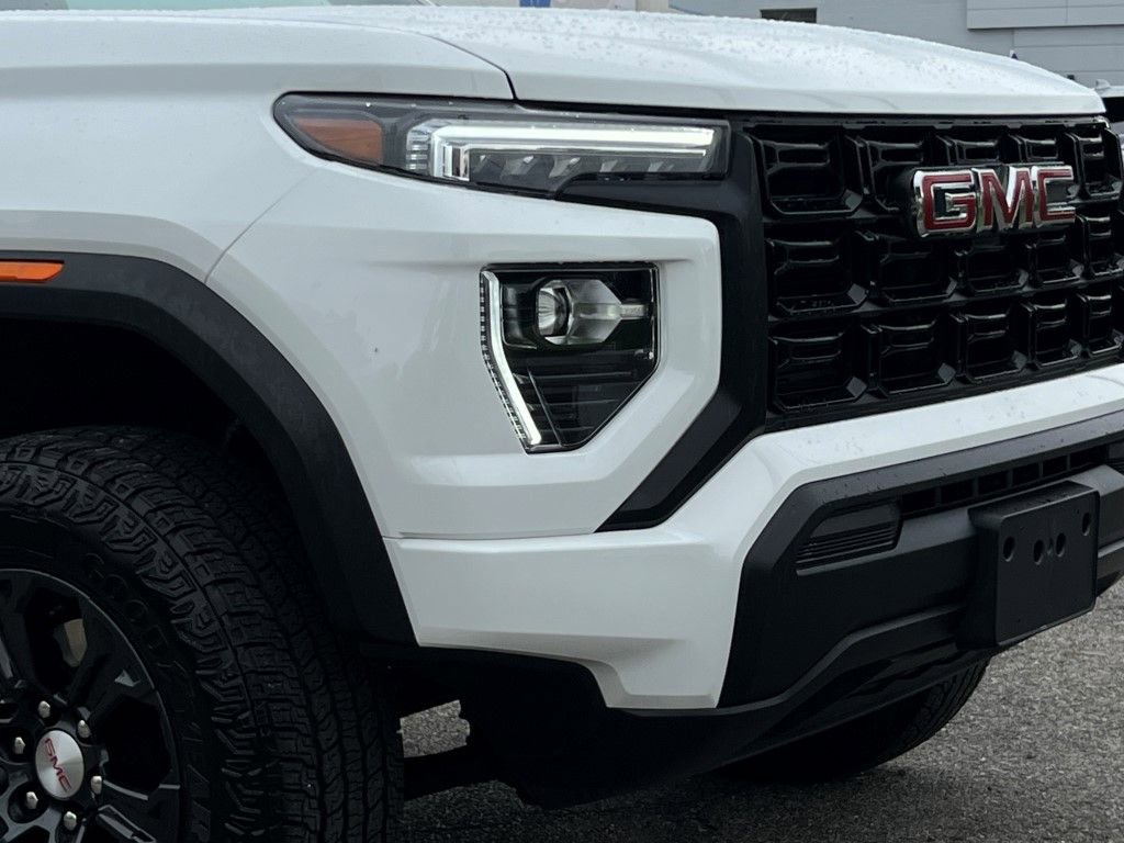 Used 2024 GMC Canyon Elevation image 24