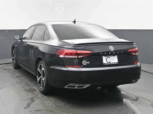 Used 2021 Volkswagen Passat 2.0T R-Line image 4