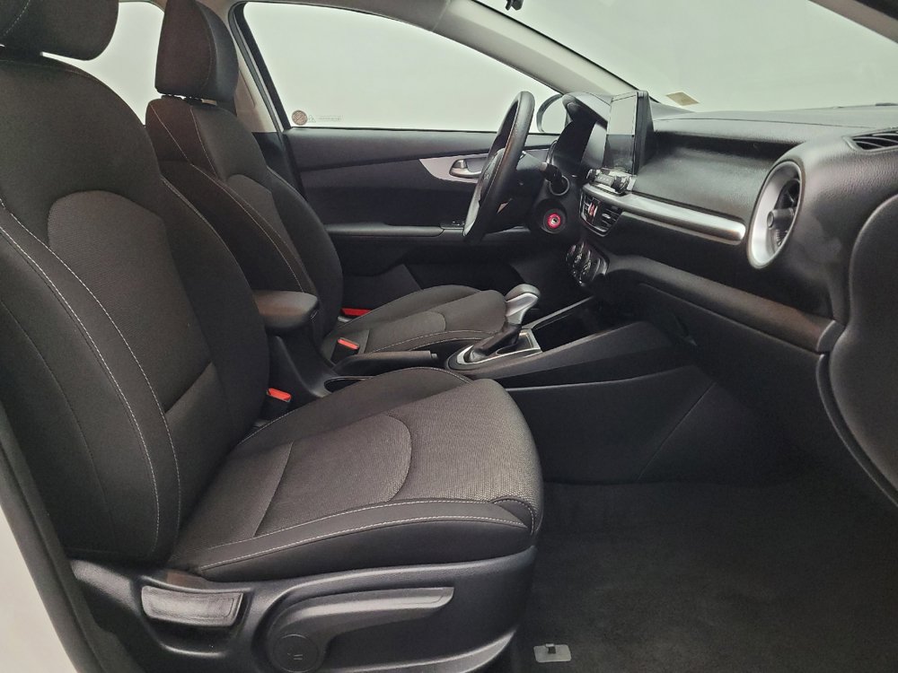 Used 2024 Kia Forte LXS image 21
