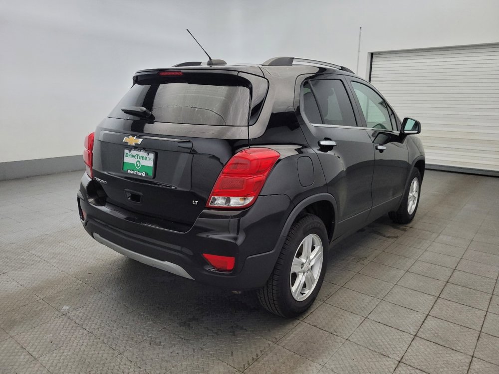 Used 2019 Chevrolet Trax LT w/ LT Convenience Package AWD/4WD image 9