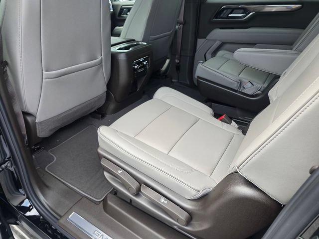 New 2026 GMC Yukon XL Elevation RWD image 11