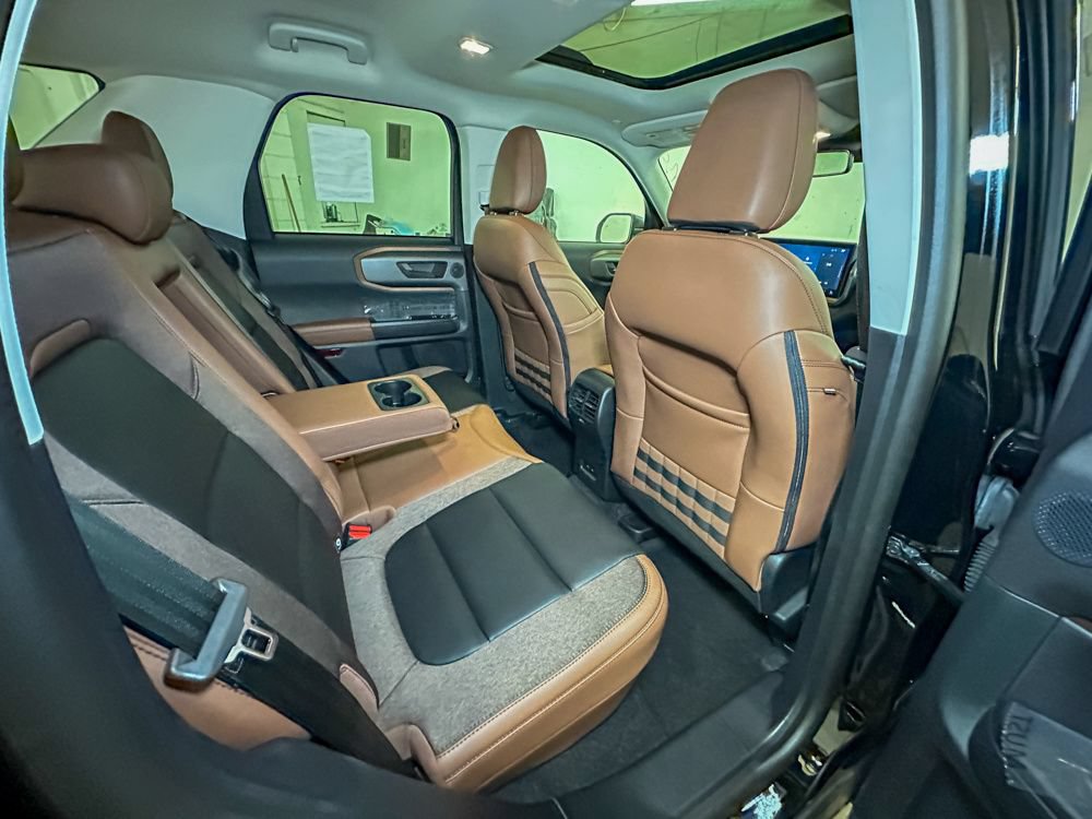 New 2026 Ford Bronco Sport Outer Banks w/ Outer Banks Tech Package+ AWD/4WD image 4