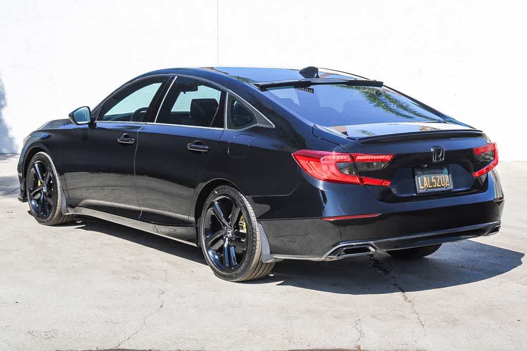 Certified 2018 Honda Accord Sport image 4