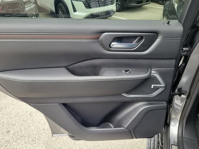New 2026 Nissan Armada Platinum Reserve AWD/4WD image 12