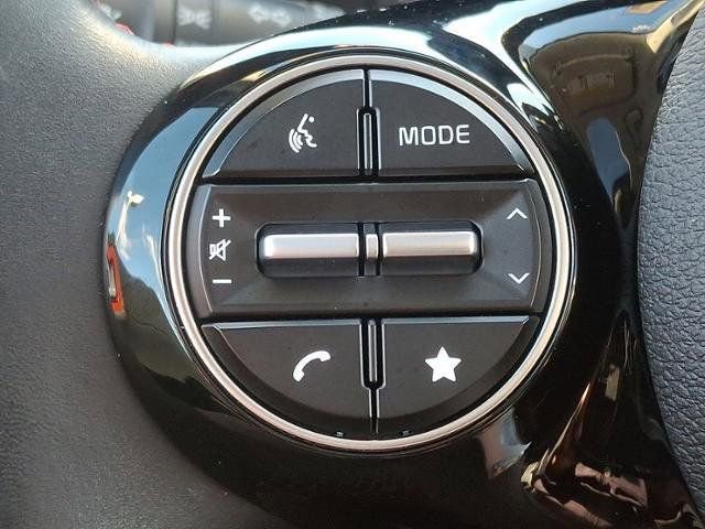 Used 2025 Kia Soul GT-Line image 21