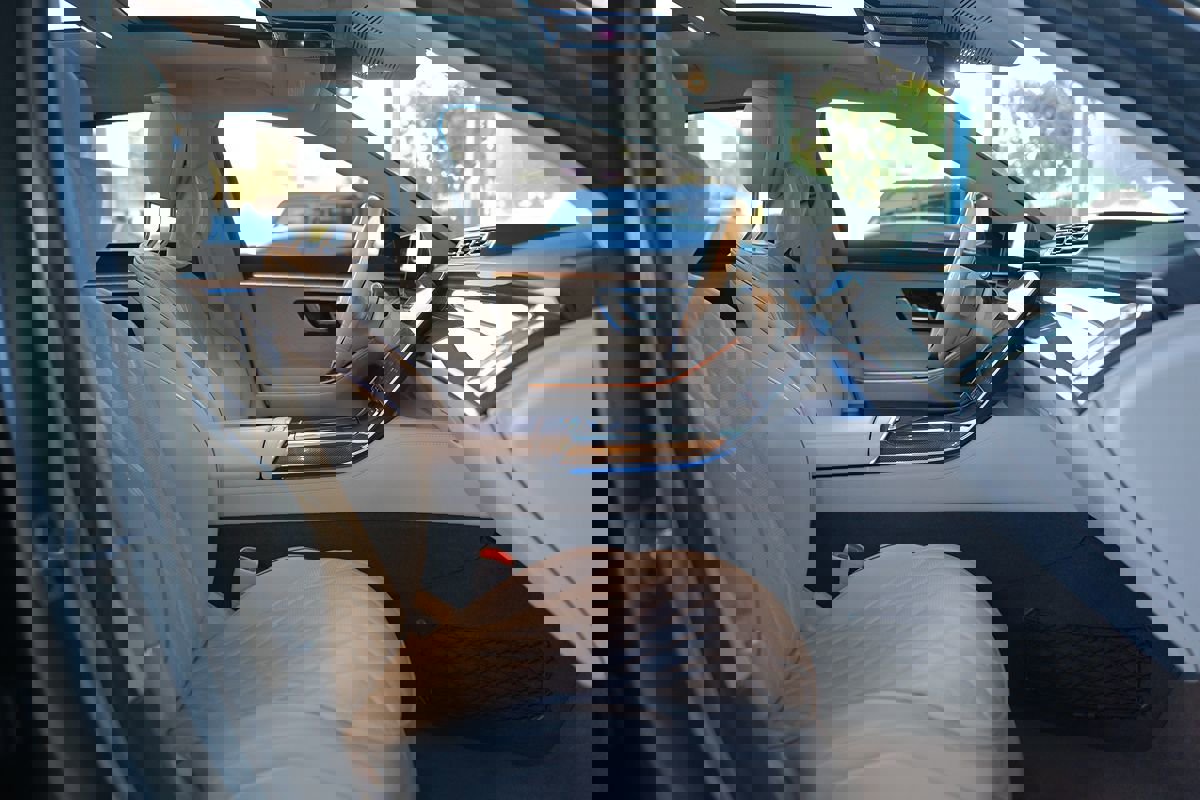 Used 2023 Mercedes-Benz S 580 4MATIC Sedan image 33