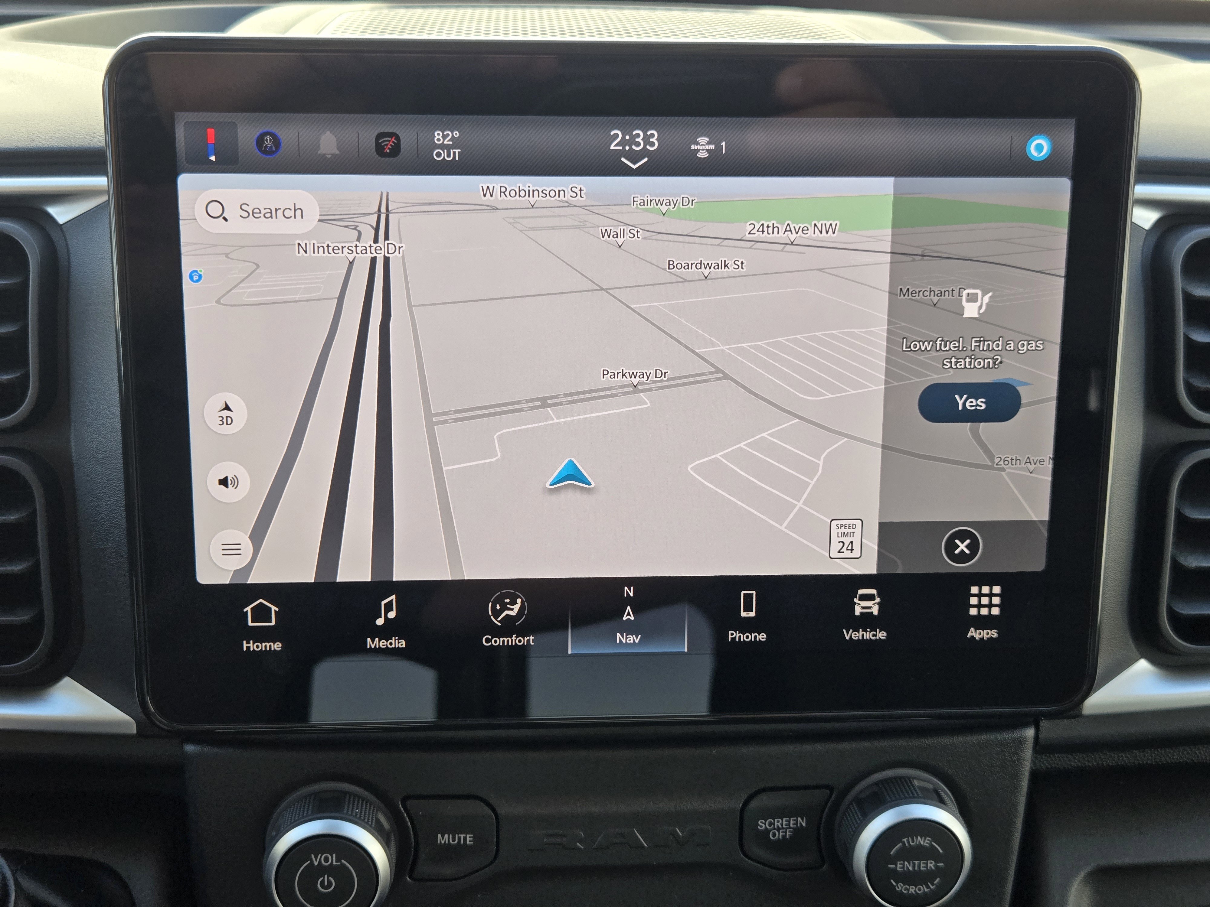 New 2026 RAM ProMaster 2500 w/ Premium Convenience Group image 13