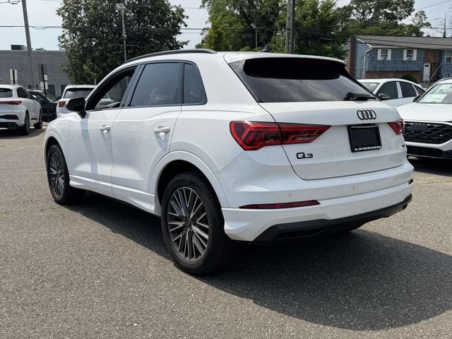 Used 2023 Audi Q3 2.0T Premium w/ Convenience Package AWD/4WD image 3