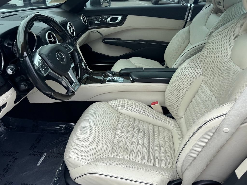 Used 2013 Mercedes-Benz SL 550 image 37