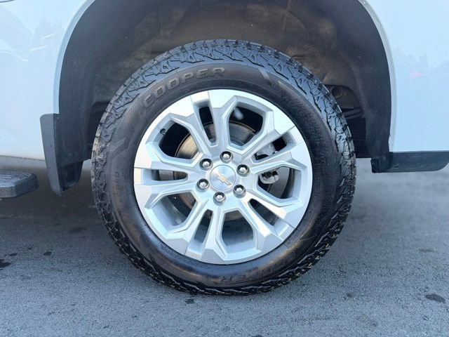 Used 2023 Chevrolet Silverado 1500 LTZ AWD/4WD image 28