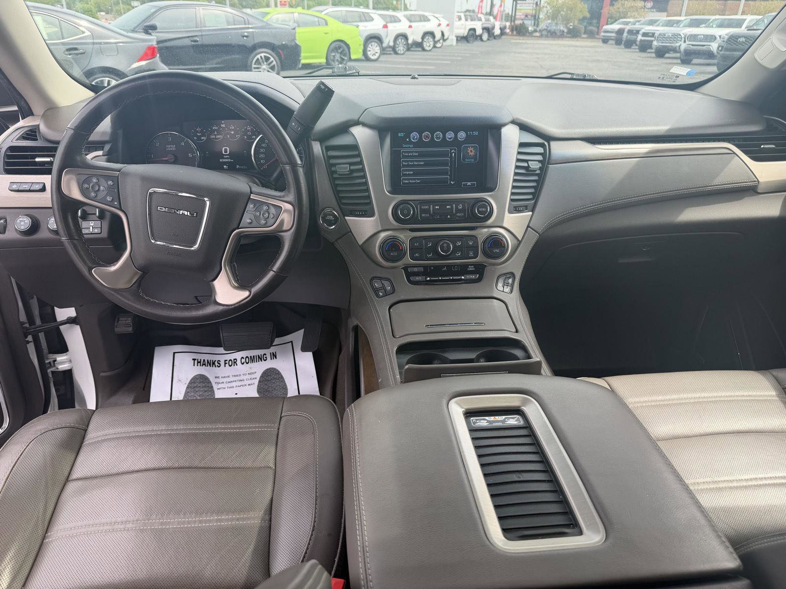 Used 2019 GMC Yukon Denali w/ Denali Ultimate Package image 21