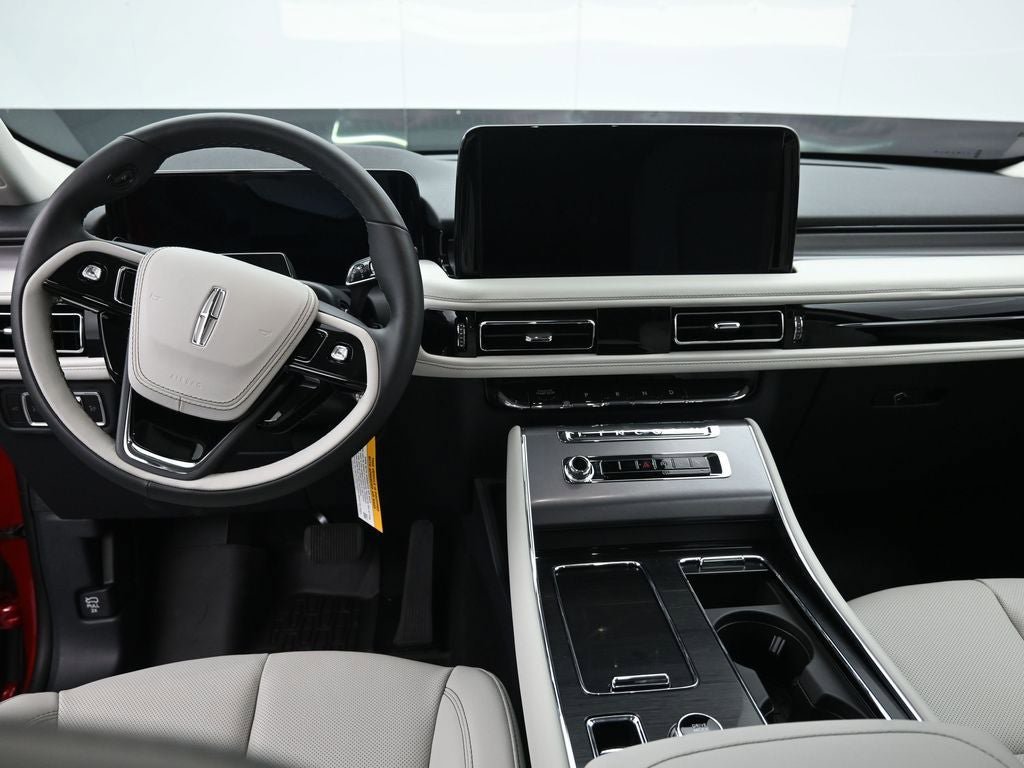 New 2026 Lincoln Aviator AWD w/ Jet Appearance Package image 10