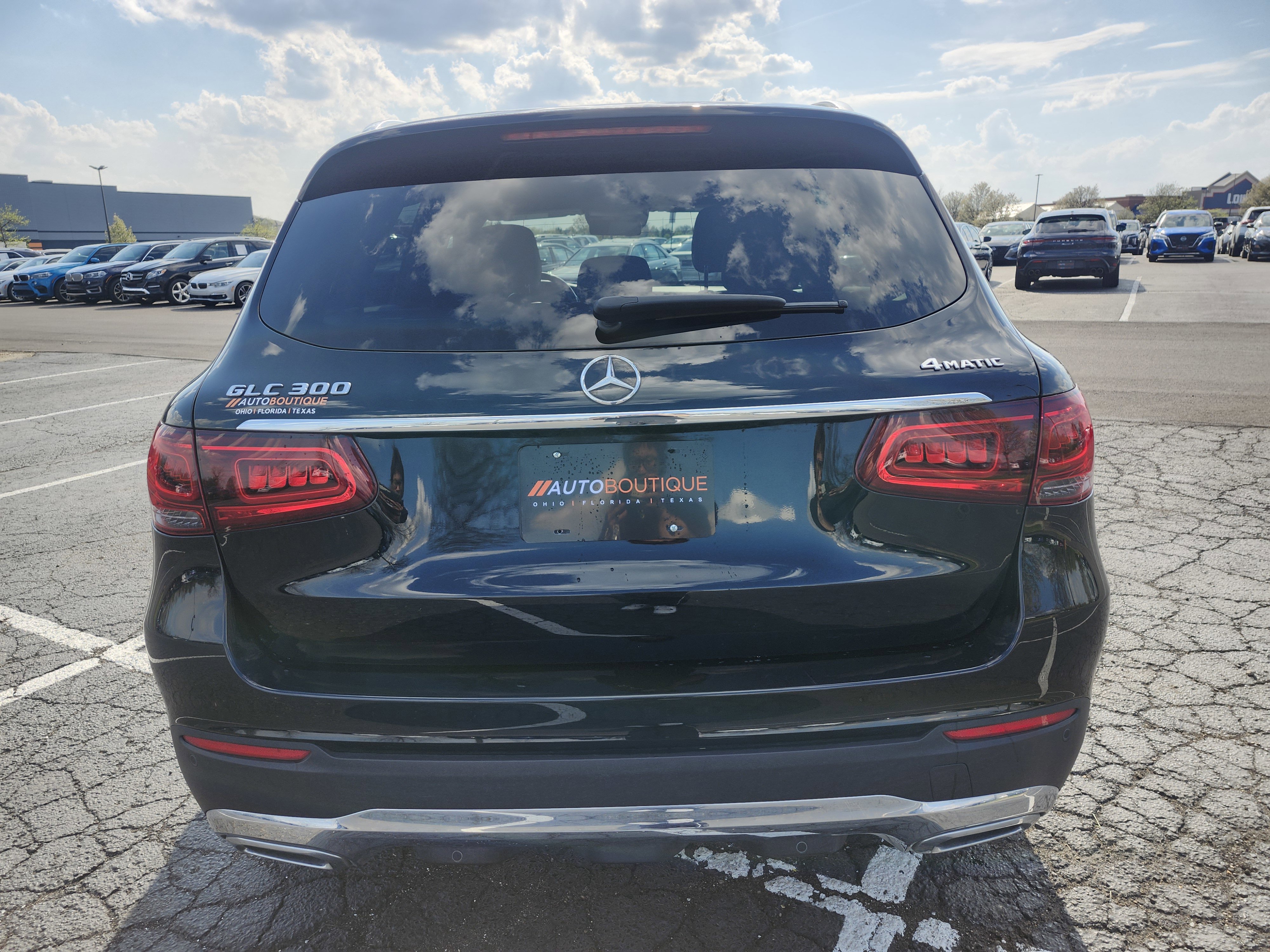 Used 2020 Mercedes-Benz GLC 300 4MATIC image 17