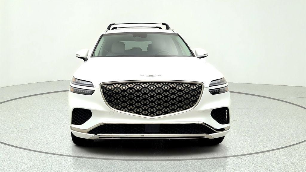 Used 2026 Genesis GV70 2.5T Select AWD/4WD image 2