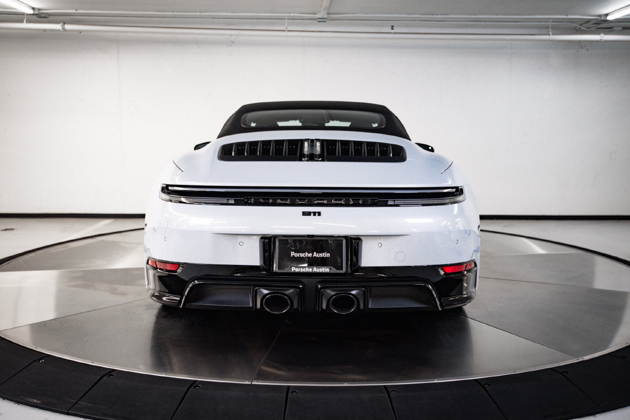 Certified 2026 Porsche 911 Carrera GTS RWD image 6