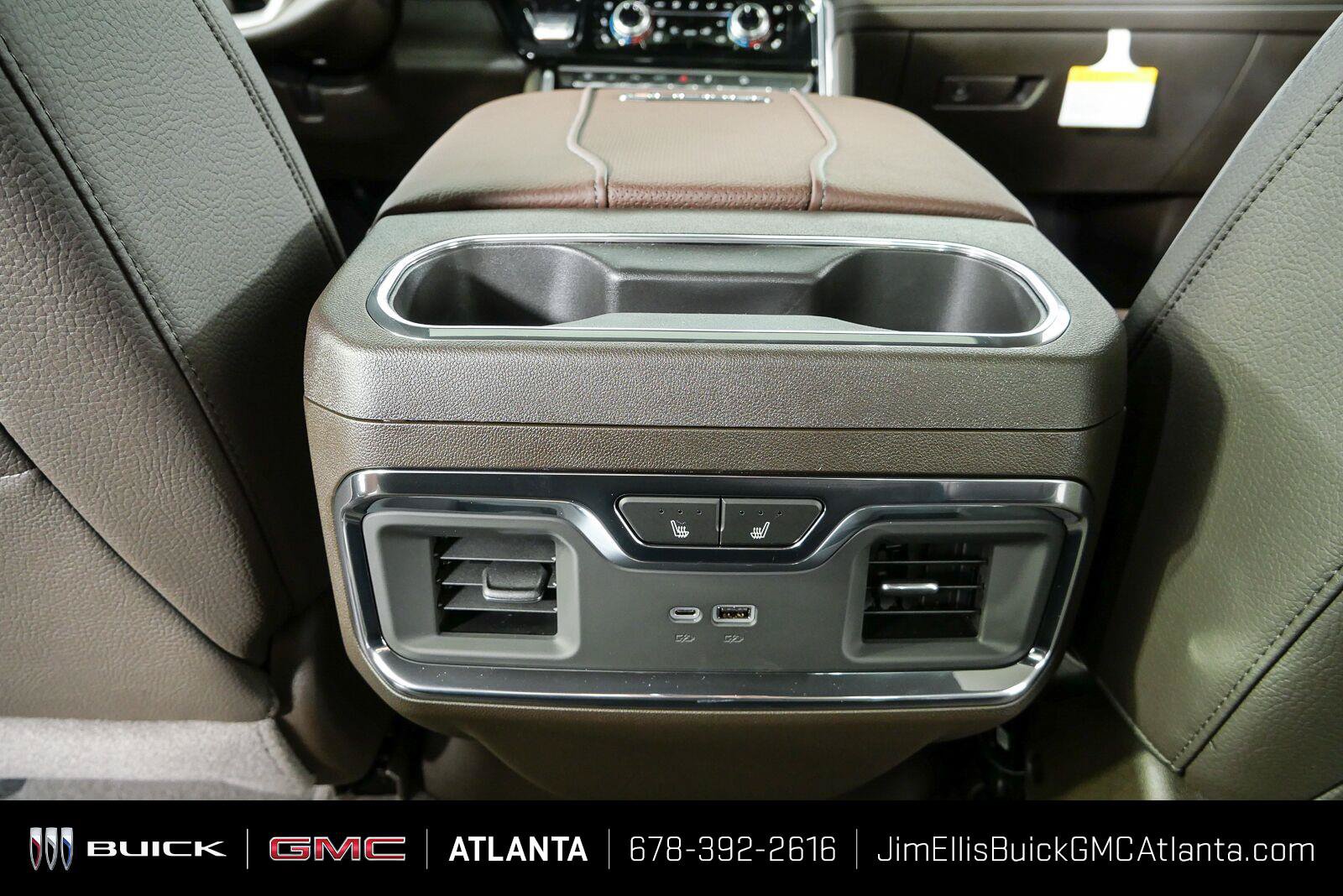 New 2026 GMC Sierra 2500 Denali w/ Denali Reserve Package AWD/4WD image 20