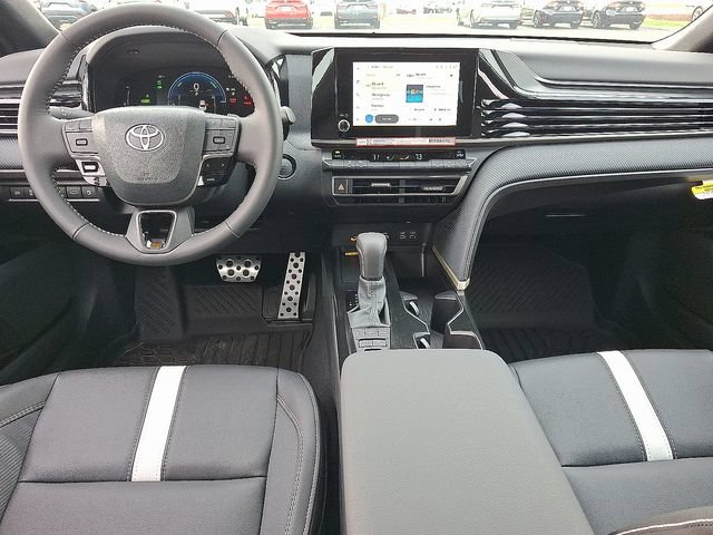 New 2026 Toyota Camry SE FWD image 15