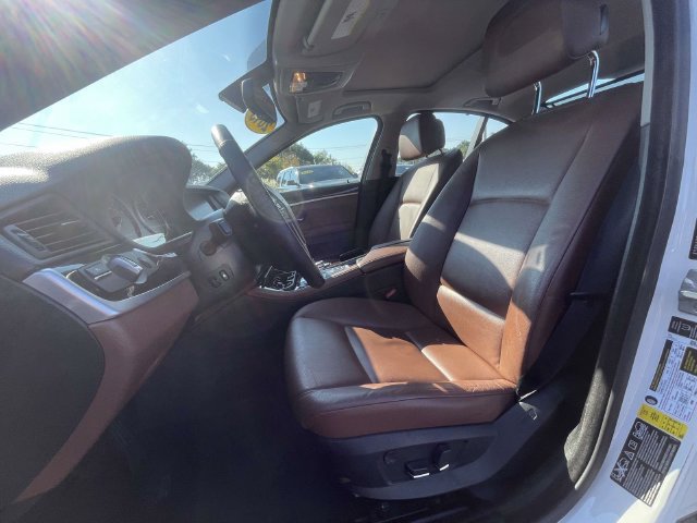 Used 2013 BMW 528i xDrive Sedan AWD/4WD image 16