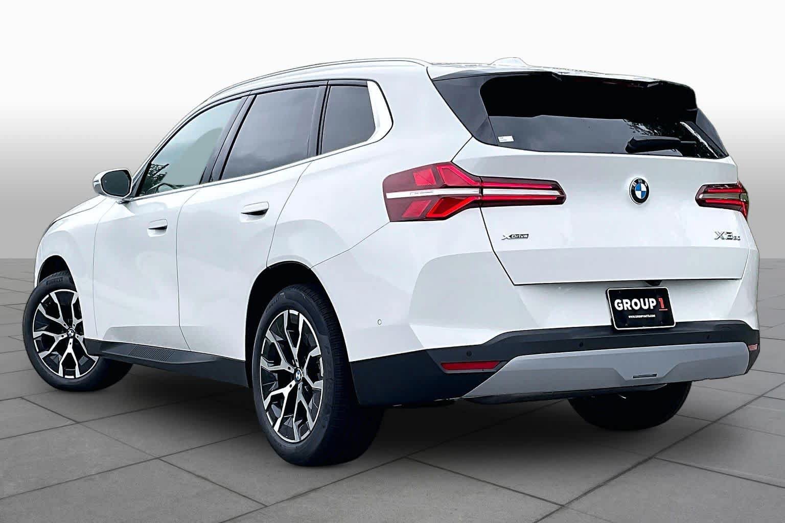New 2026 BMW X3 xDrive30i w/ Convenience Package AWD/4WD image 12