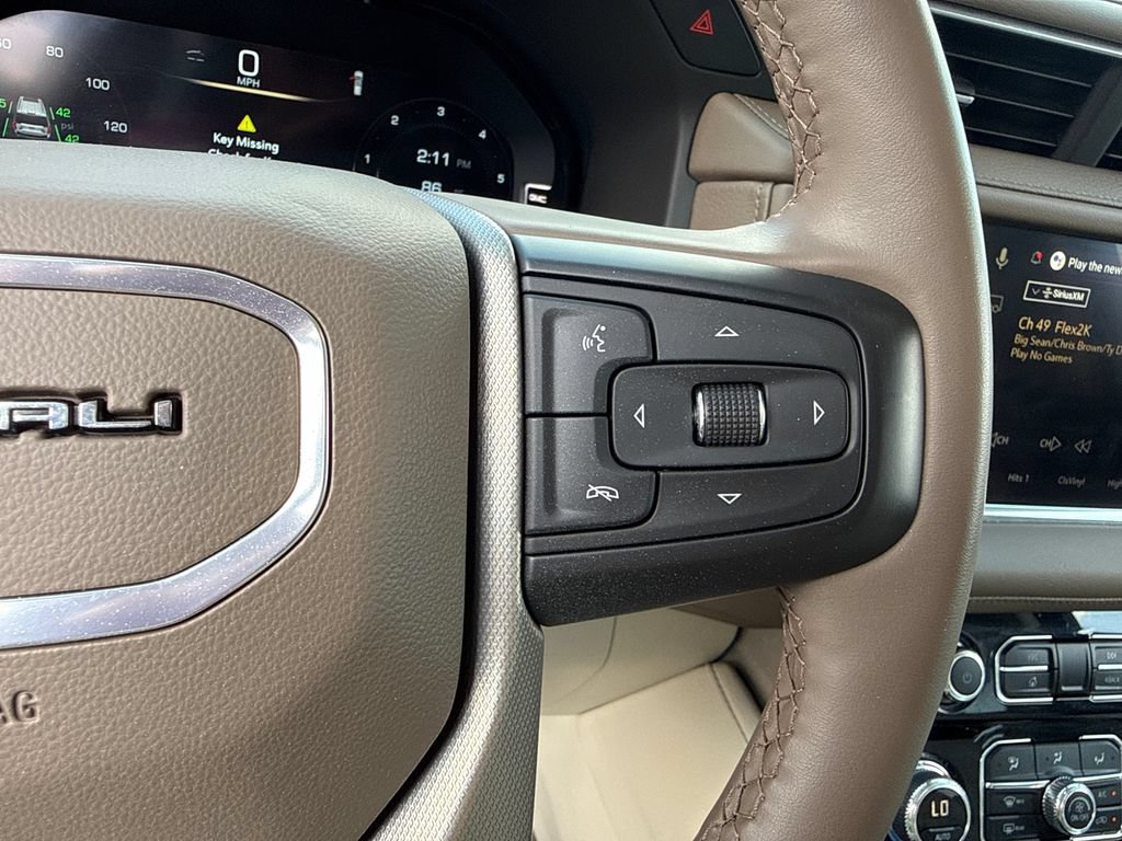 Used 2024 GMC Yukon XL Denali AWD/4WD image 29