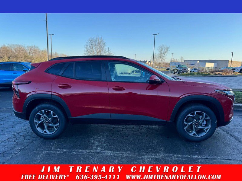 New 2026 Chevrolet Trax LT w/ Driver Confidence Package image 1