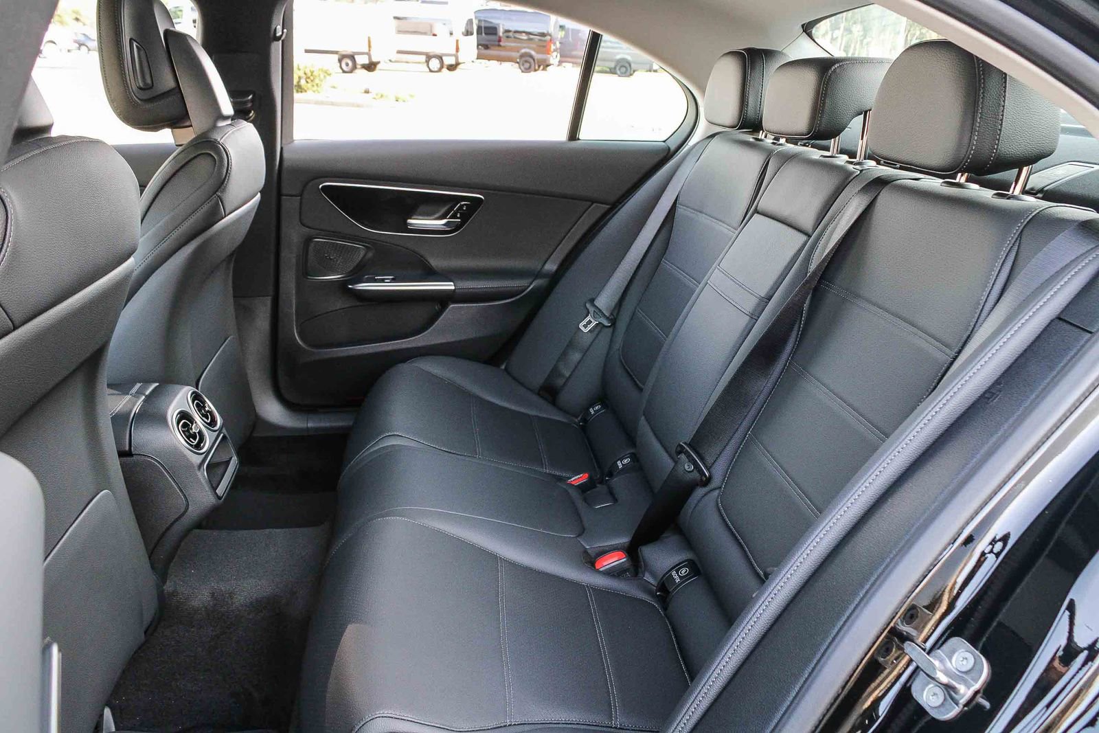 New 2026 Mercedes-Benz C 300 4MATIC Sedan image 18