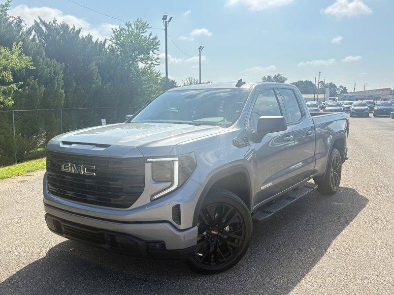 Used 2026 GMC Sierra 1500 Elevation w/ Preferred Package AWD/4WD image 2