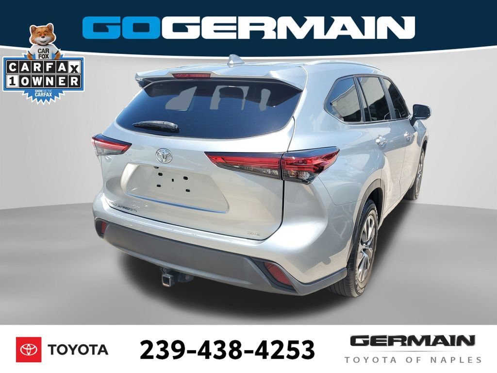 Used 2023 Toyota Highlander XLE FWD image 9