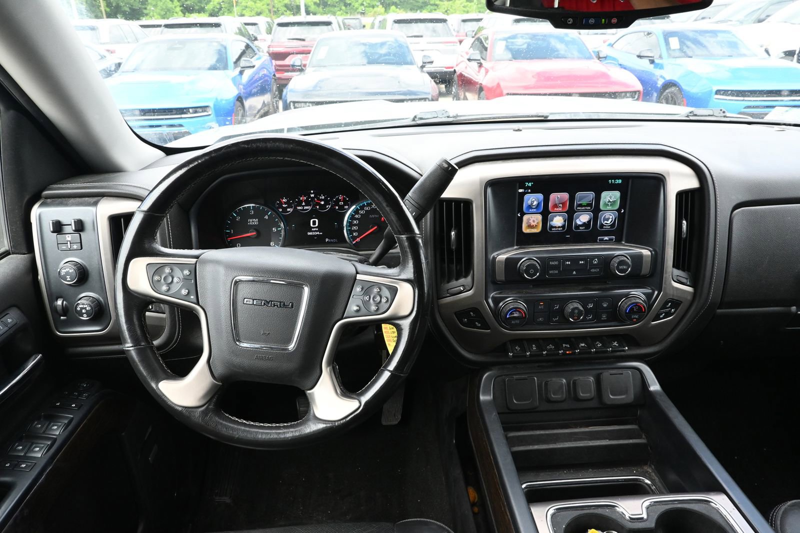 Used 2018 GMC Sierra 1500 Denali AWD/4WD image 19