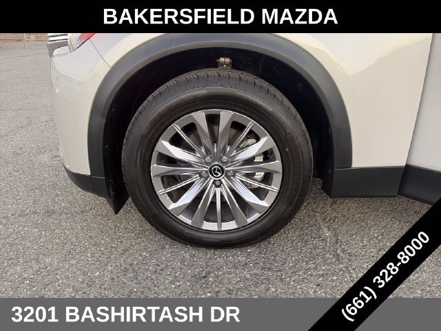Used 2024 MAZDA CX-90 Plug-In Hybrid w/ Preferred AWD/4WD image 25