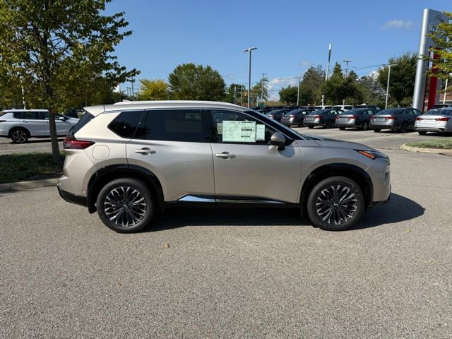 New 2026 Nissan Rogue Platinum image 4