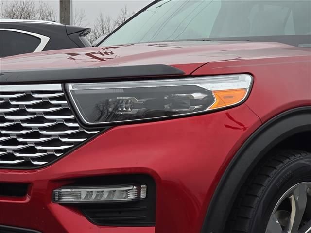 Used 2020 Ford Explorer Platinum w/ Premium Technology Package image 13