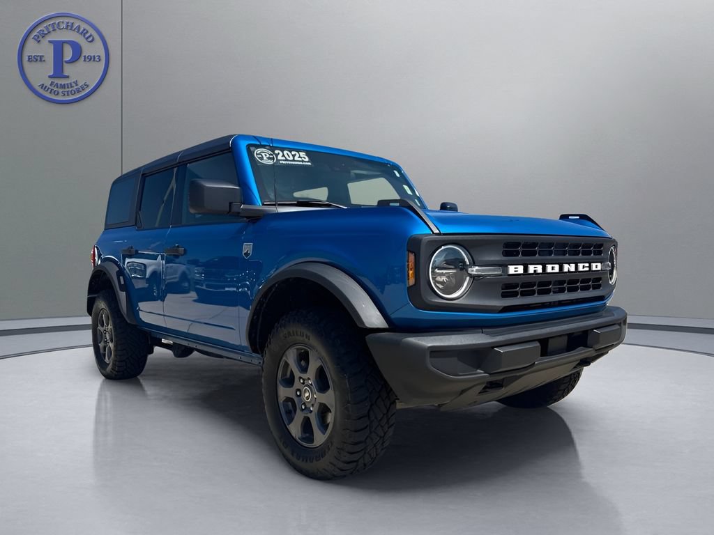 Used 2025 Ford Bronco Big Bend AWD/4WD image 1